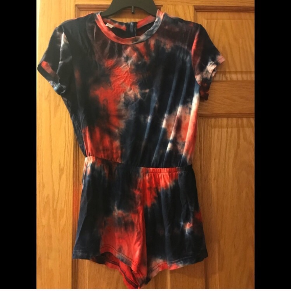 Bundle of 2 Rompers